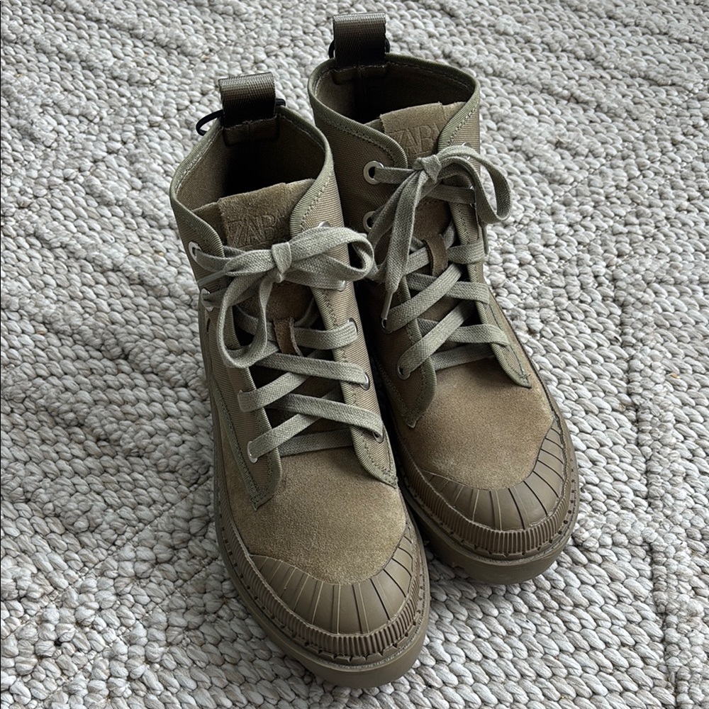 ✨NWT Zara Combat Boots Size 37 (USA 6 1/2)